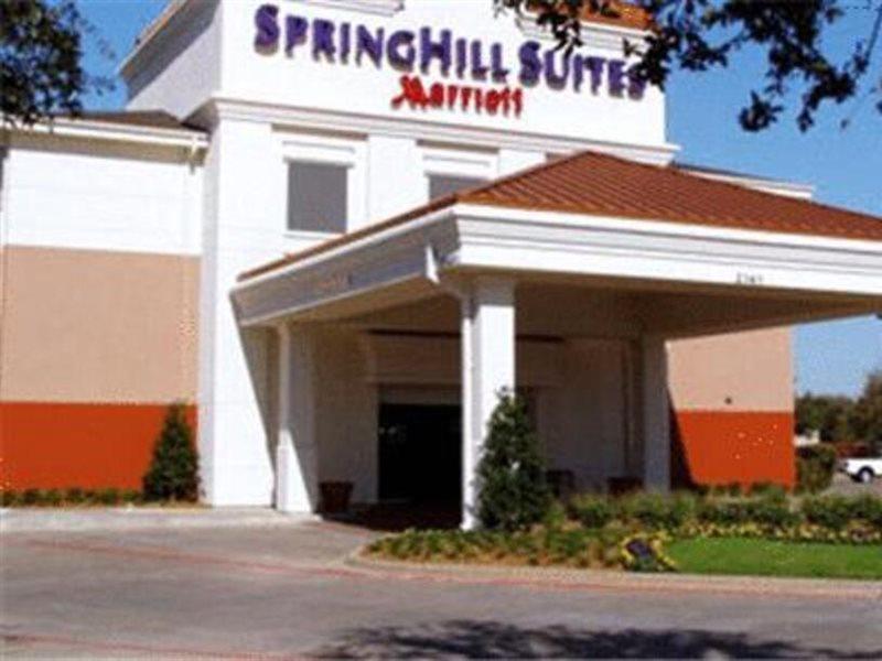 Springhill Suites By Marriott Dallas Nw Highway At Stemmons / I-35East Exterior photo